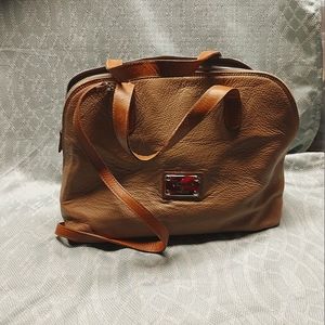 Valentina leather bag gently used shoulder strap smoke and pet free